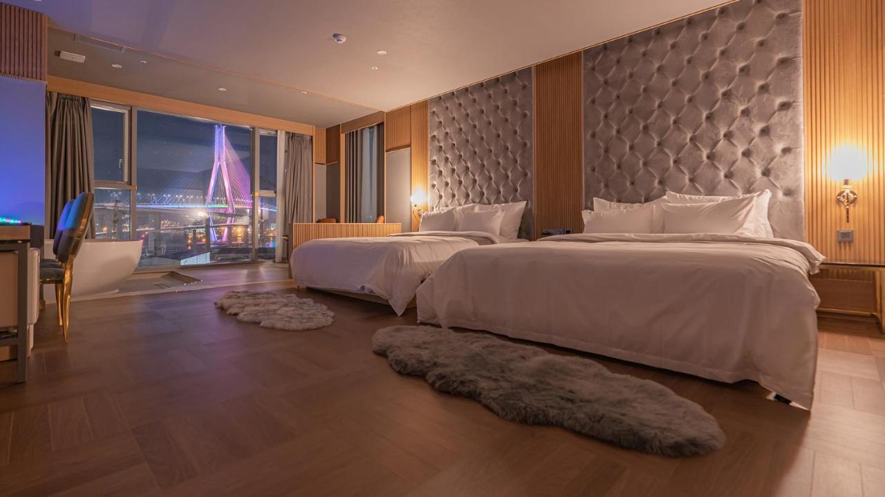 Yeongdo Grandbern Hotel Пусан Екстер'єр фото
